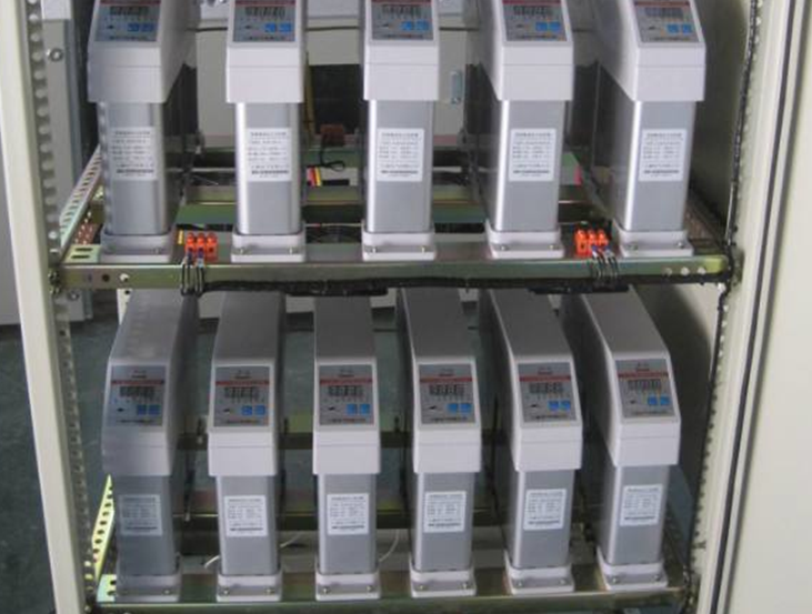 紫電電氣_低壓開關柜內(nèi)電容器安全運行的電流、電壓和溫度有什么要求